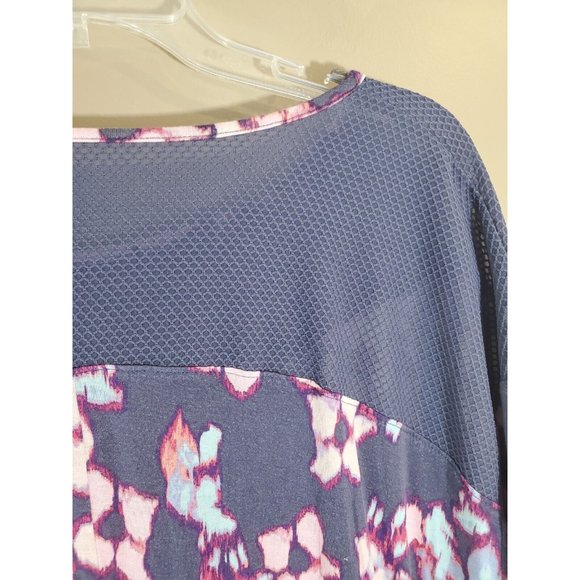 Livi Purple Watercolor Chest Cut-Out Blouse, Size 22/24 Mesh Design Rayon - Picture 5 of 7